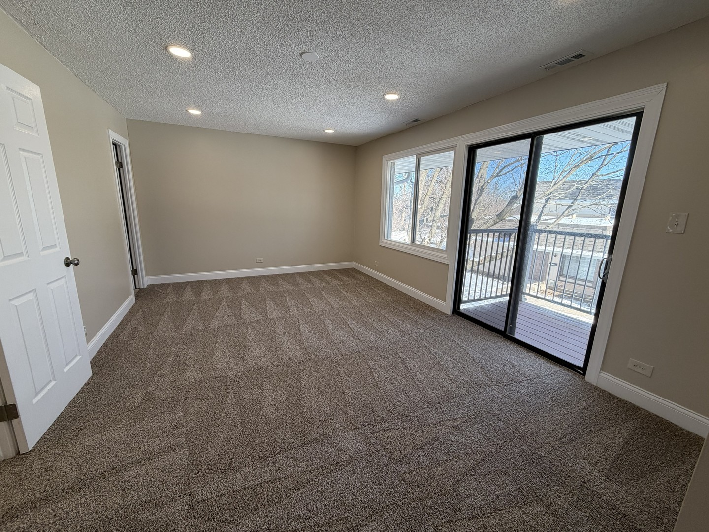 5583 CARMEL Drive, Hanover Park, IL 60133