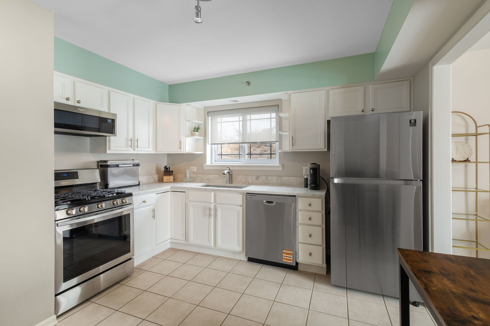 9700 McVicker Avenue #2N, Oak Lawn, IL 60453