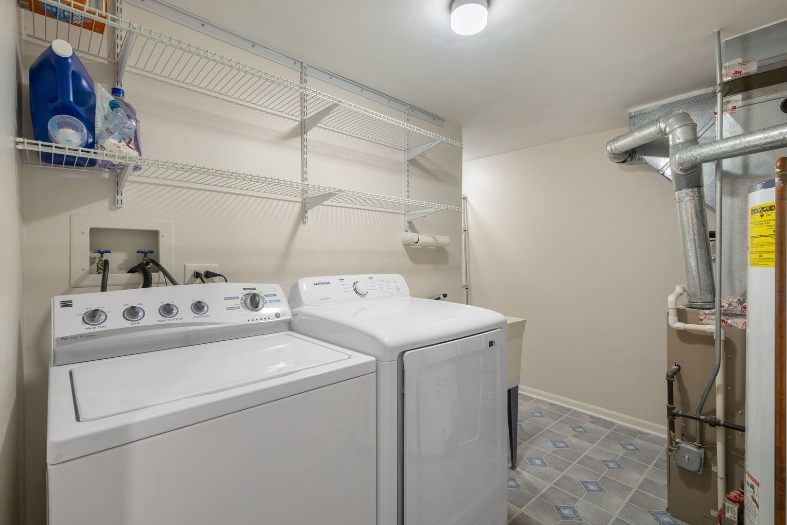 9700 McVicker Avenue #2N, Oak Lawn, IL 60453