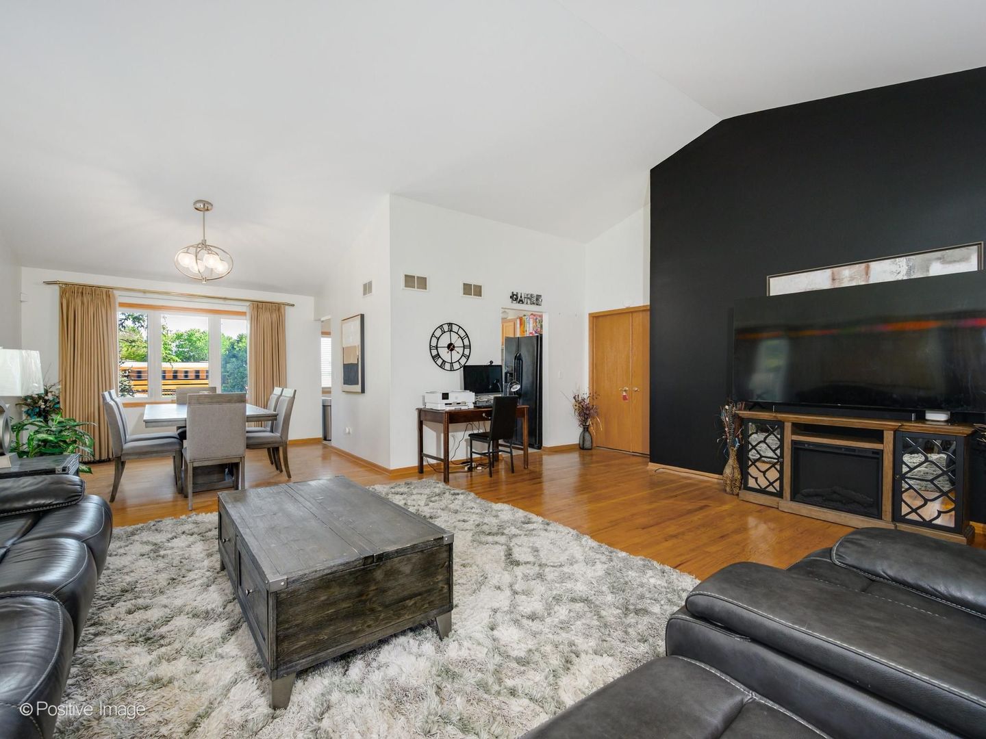 13 Iliad Drive, Tinley Park, IL 60477