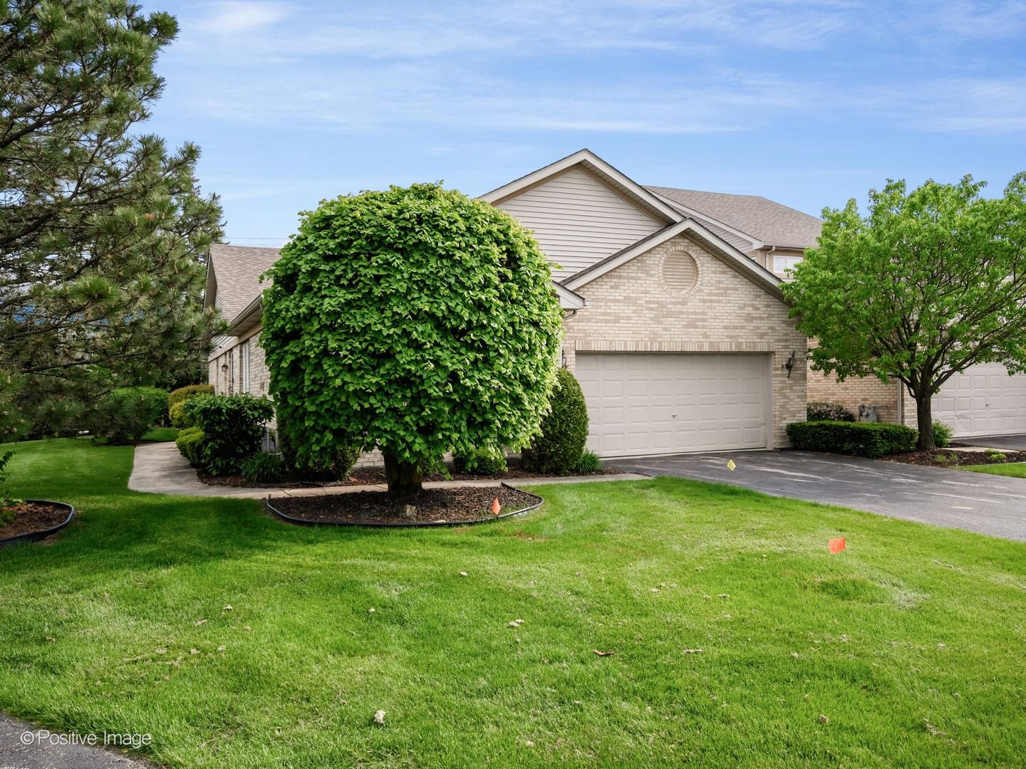 13 Iliad Drive, Tinley Park, IL 60477