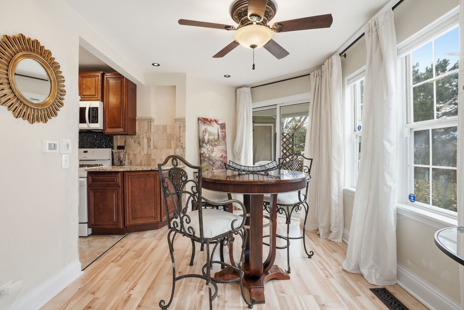 352 Kildare Court #352, Carol Stream, IL 60188