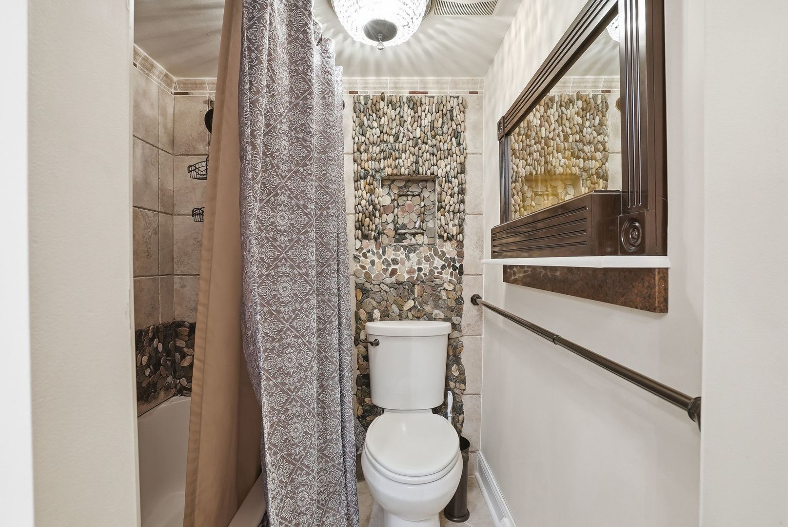 352 Kildare Court #352, Carol Stream, IL 60188