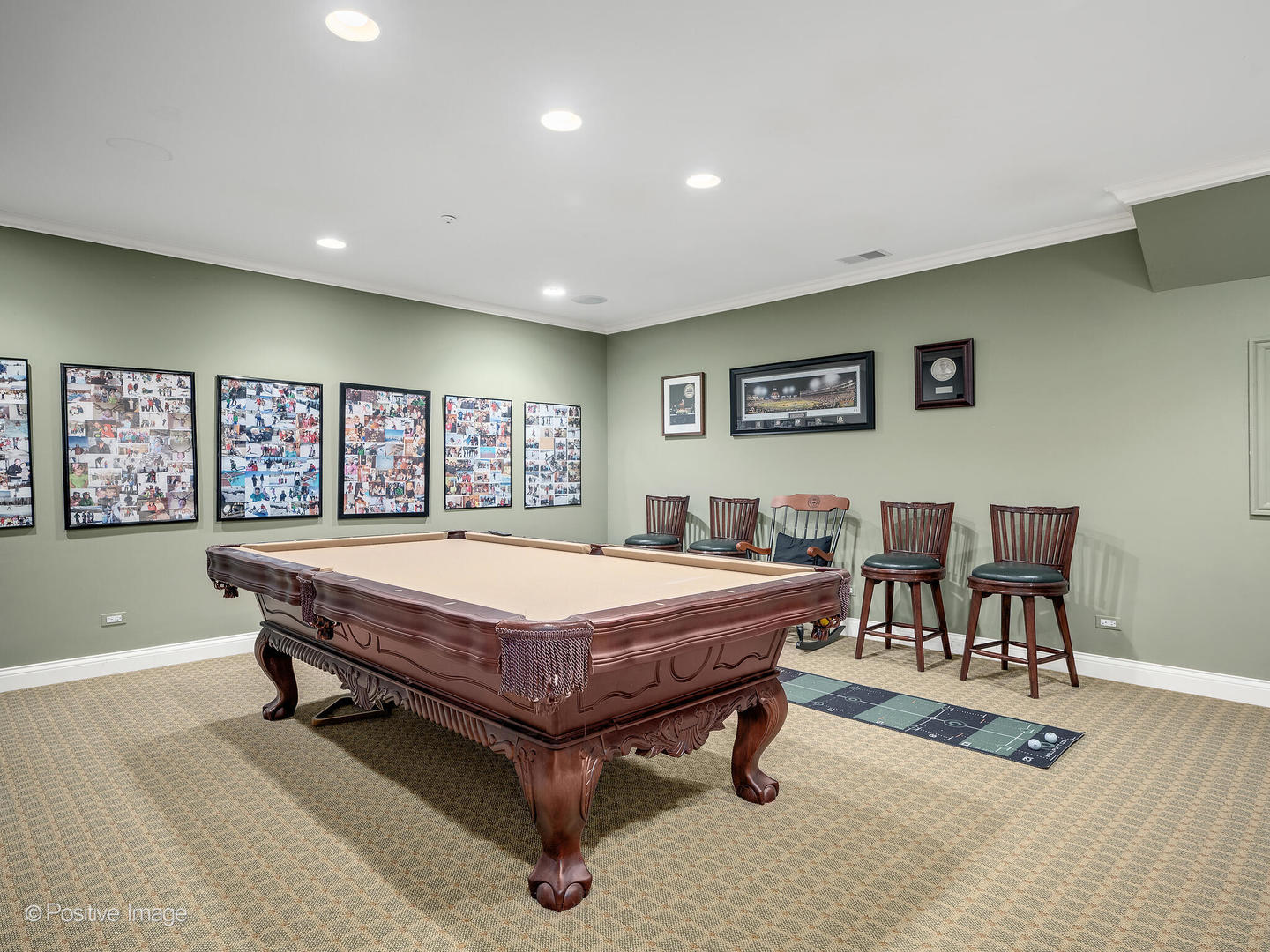 1218 Hawthorne Court, Hinsdale, IL 60521