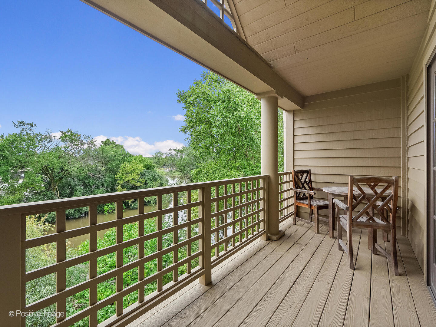 1218 Hawthorne Court, Hinsdale, IL 60521