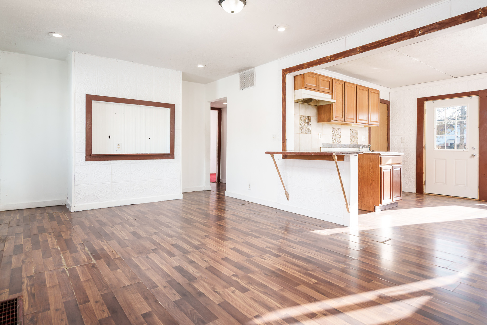 2004 Sauber Avenue, Rockford, IL 61103