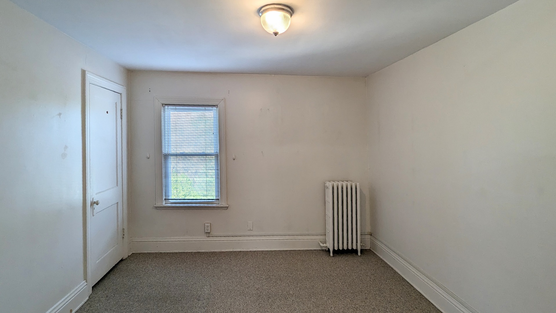 607 Walnut Street #4, Lemont, IL 60439