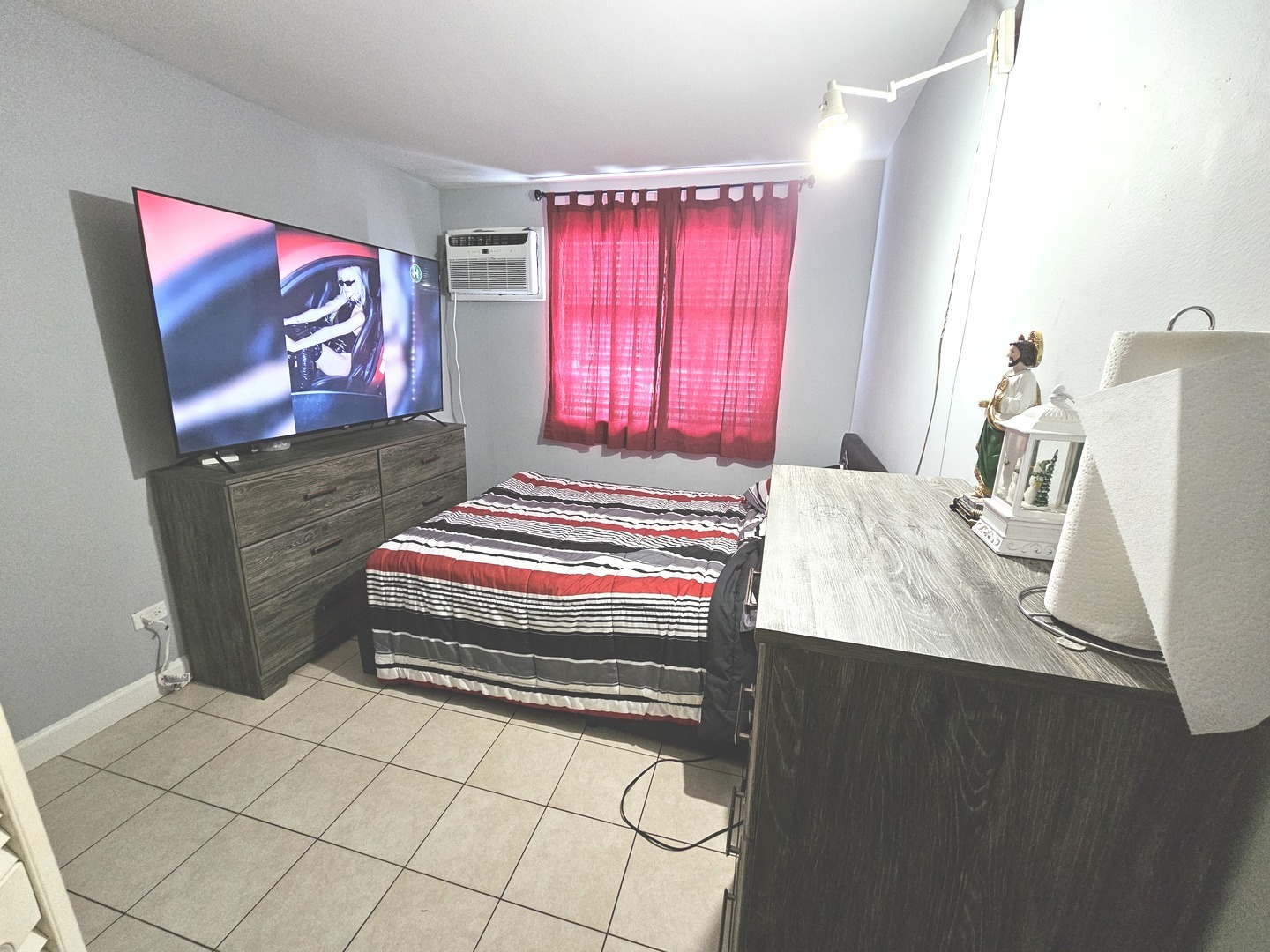 512 Piper Lane, Prospect Heights, IL 60070