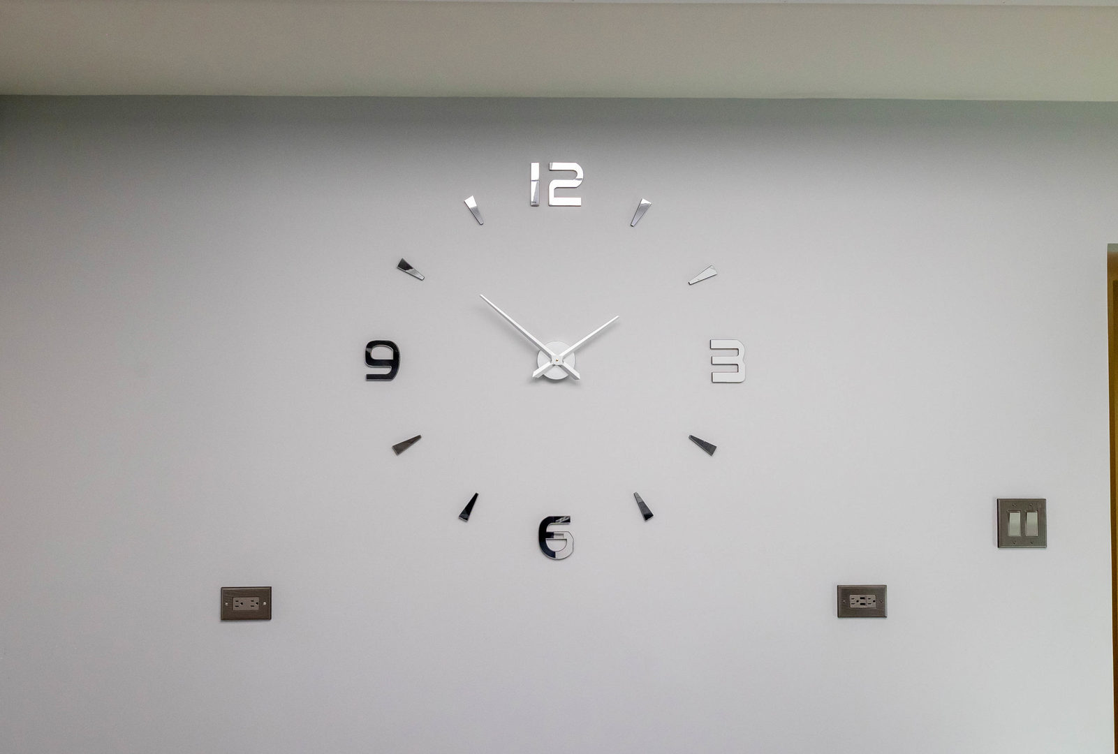 7806 W 83rd Street, Bridgeview, IL 60455