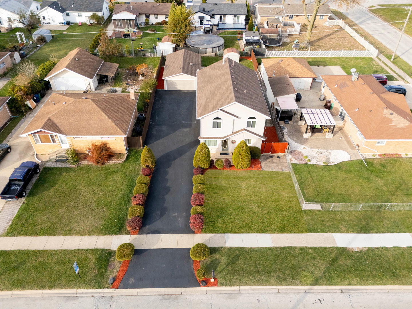 7806 W 83rd Street, Bridgeview, IL 60455