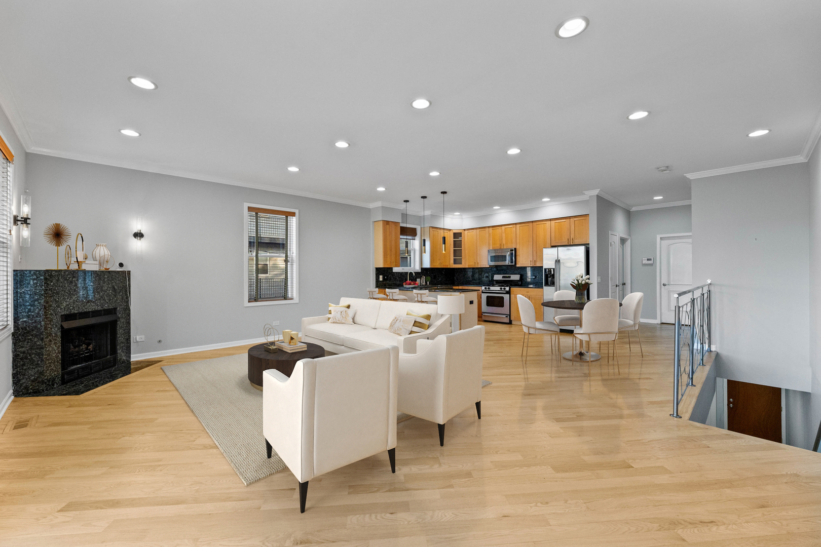 4105 S Drexel Boulevard #1SR, Chicago, IL 60653