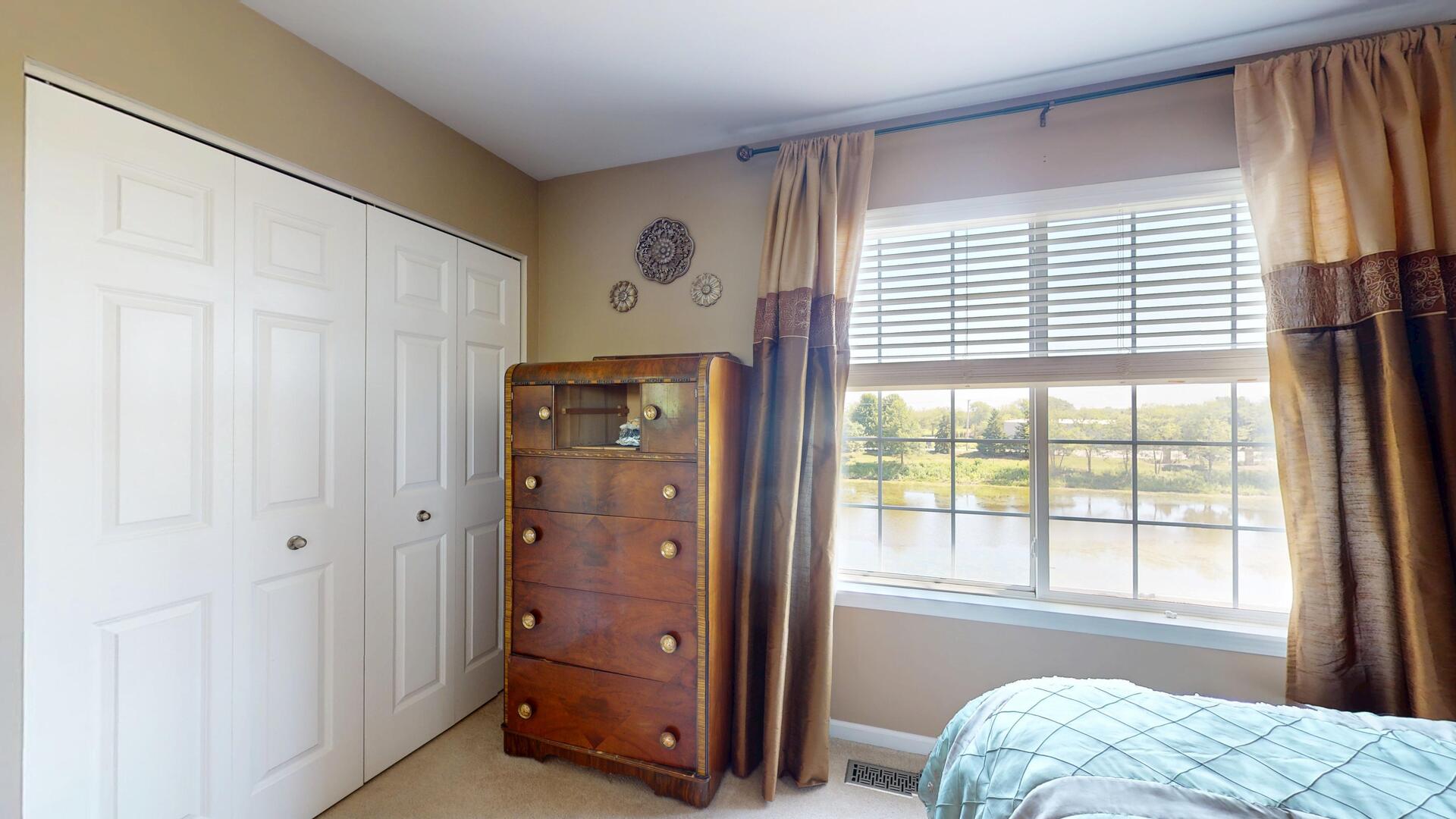1147 Hampton Lane, Yorkville, IL 60560