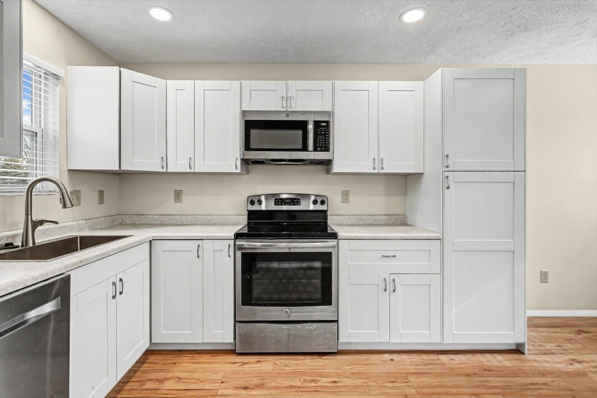 903 N Linden Street #18, Normal, IL 61761