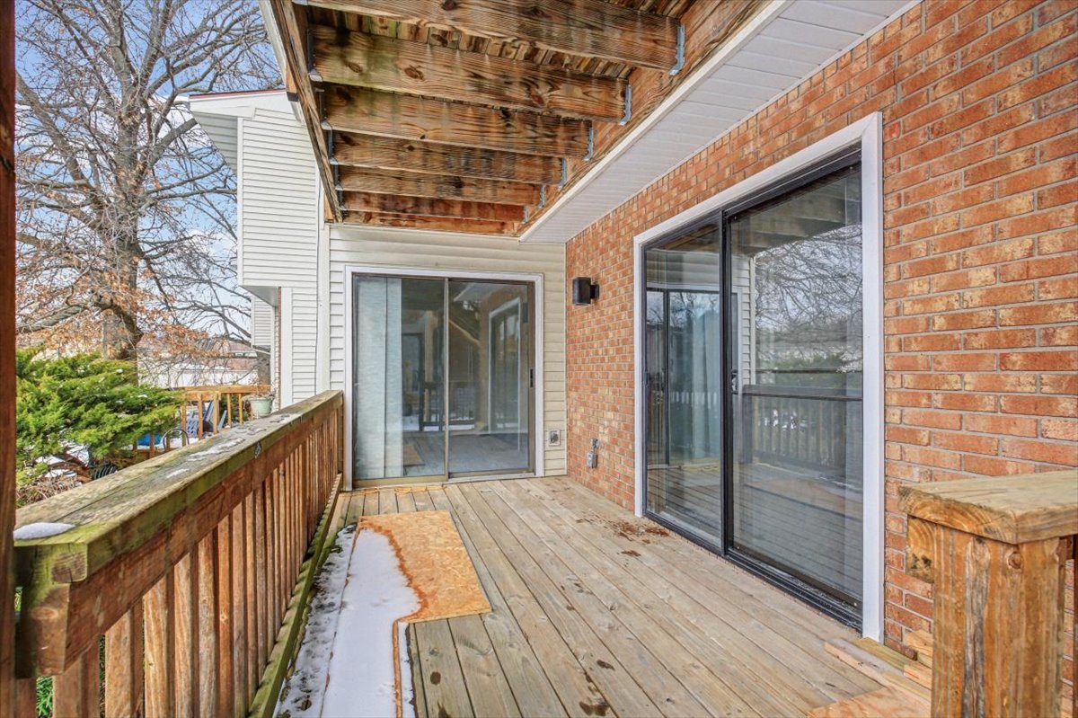 903 N Linden Street #18, Normal, IL 61761