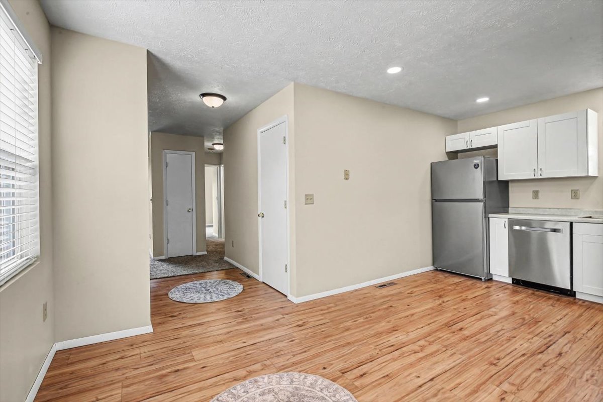 903 N Linden Street #18, Normal, IL 61761