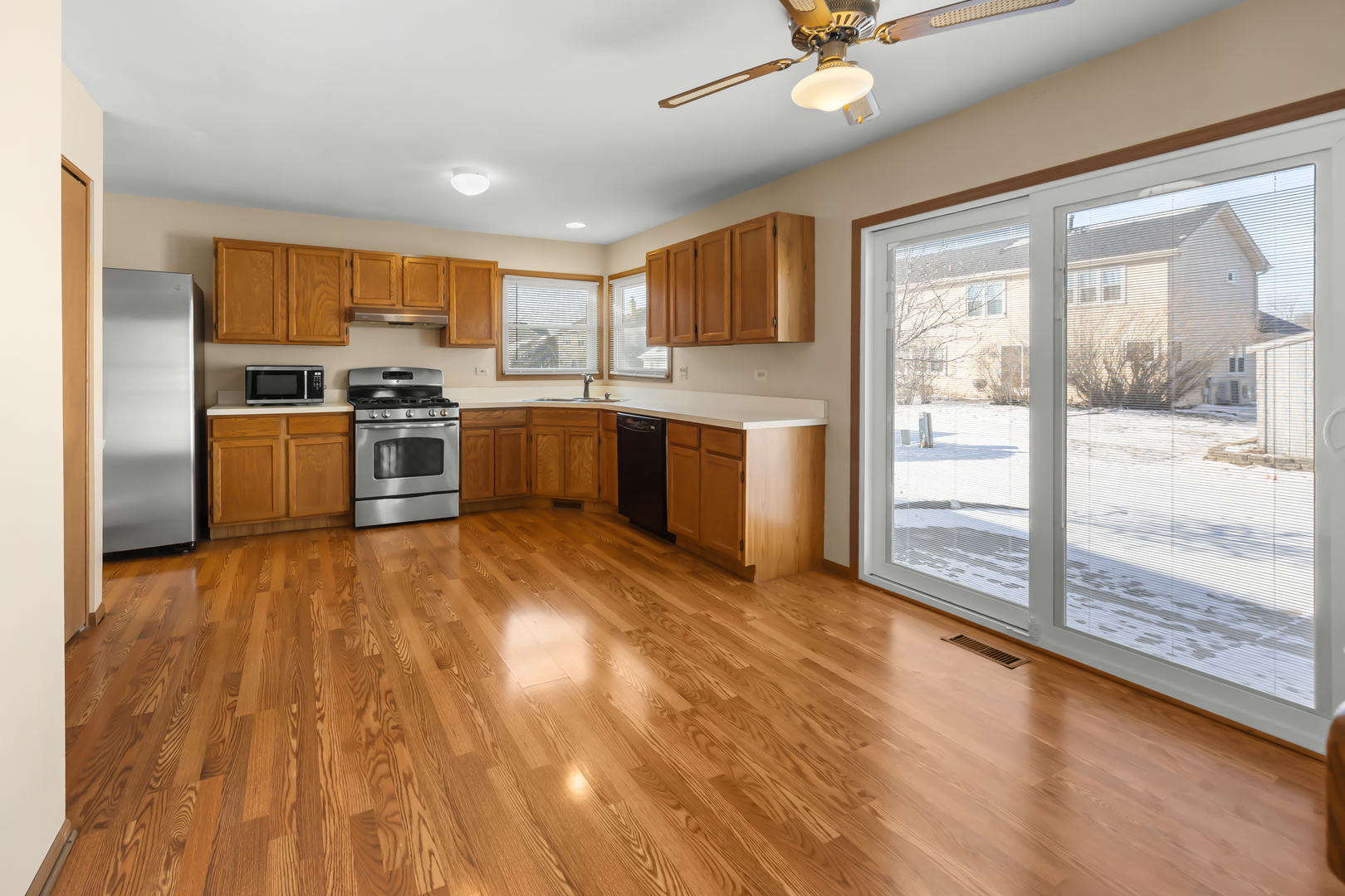 515 Indian Ridge Trail, Wauconda, IL 60084