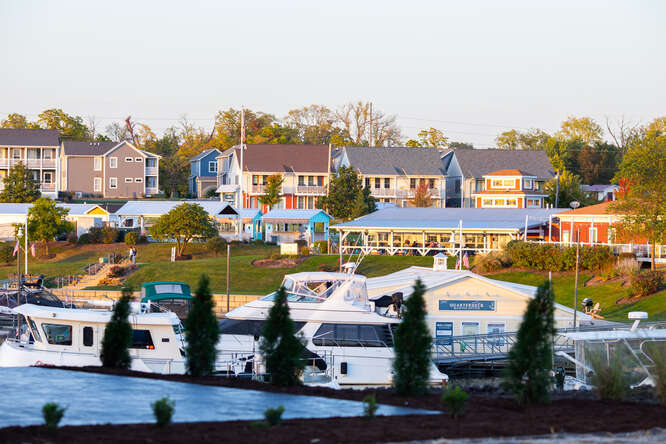 208 Leeward Way, Ottawa, IL 61350