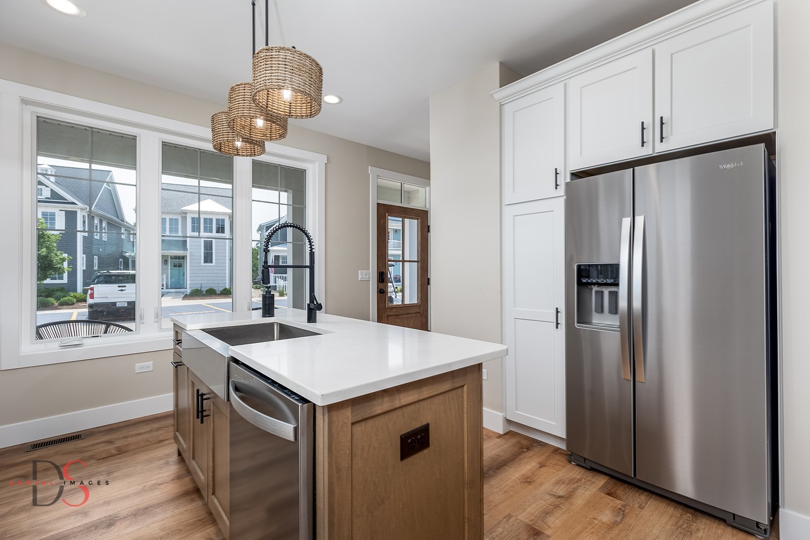 208 Leeward Way, Ottawa, IL 61350