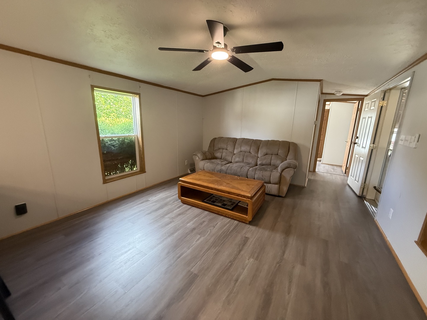 317 Pleasant Terrace, Matteson, IL 60443