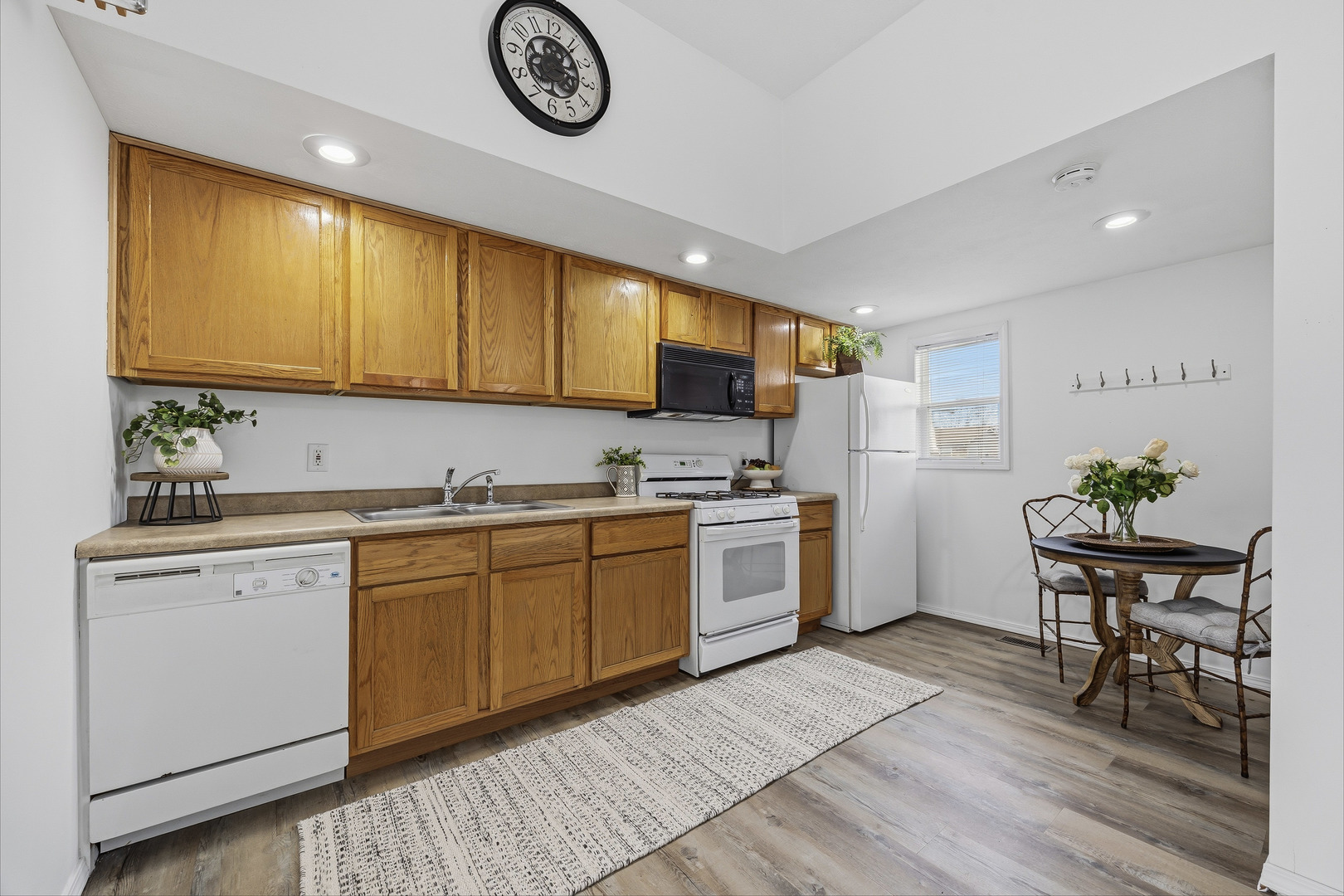 910 N Mason Street, Bloomington, IL 61701