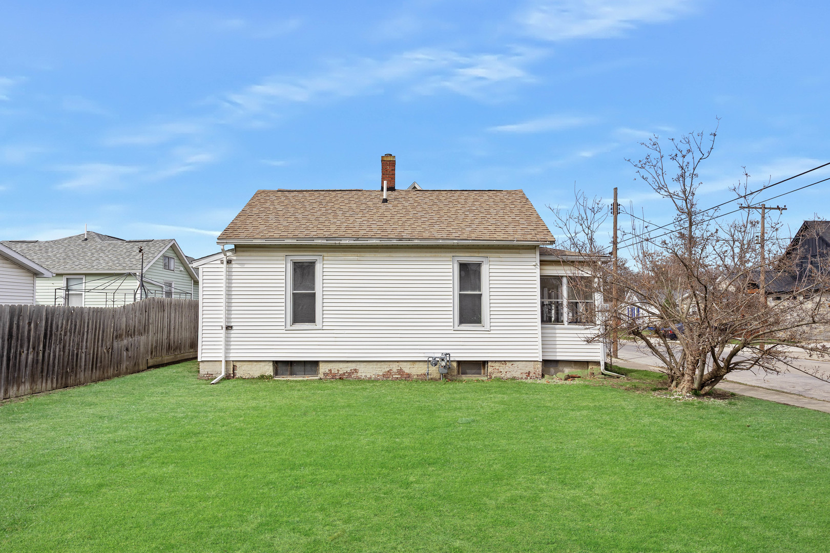 910 N Mason Street, Bloomington, IL 61701