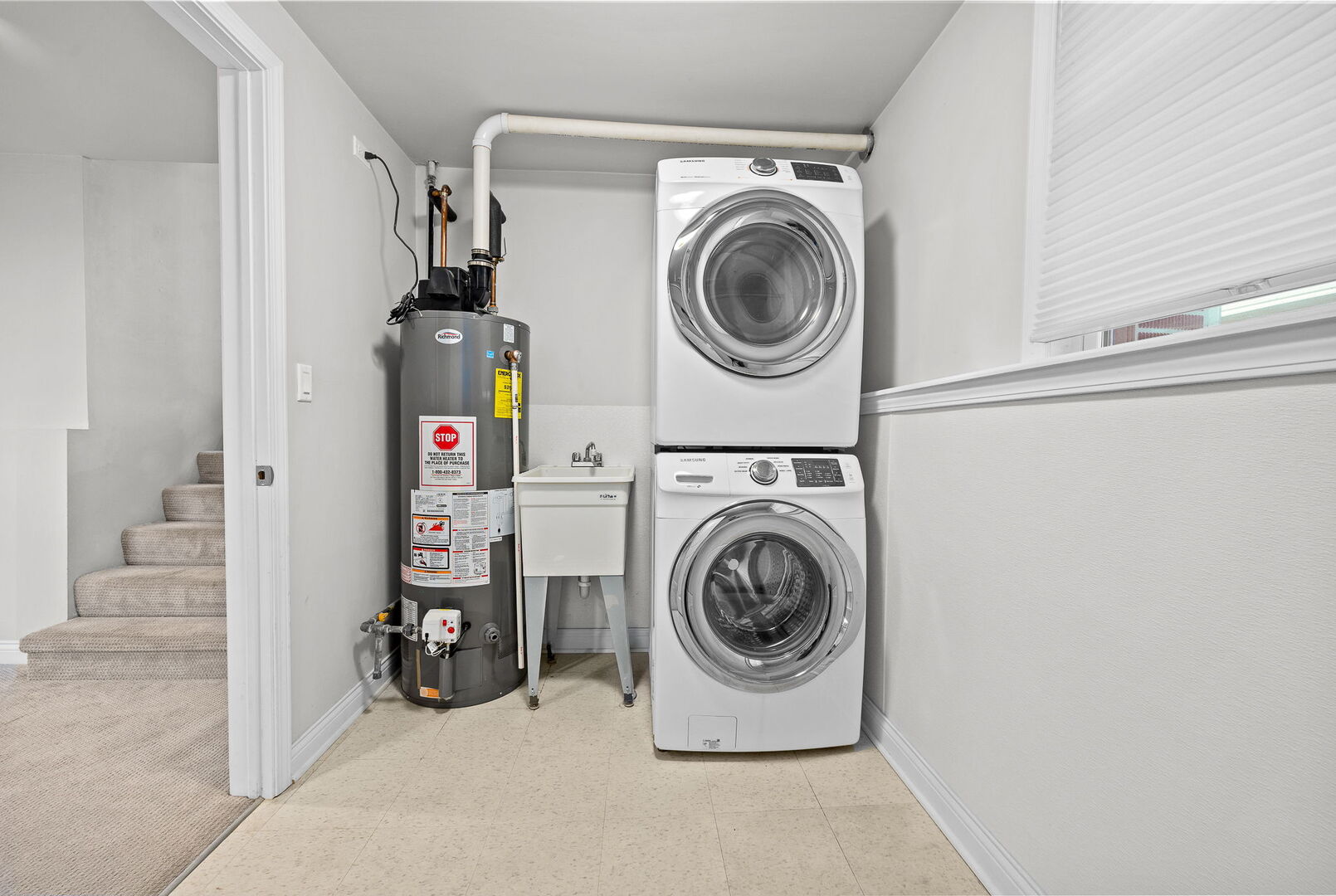 623 S Green Valley Drive, Lombard, IL 60148