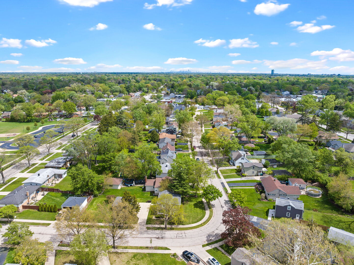 623 S Green Valley Drive, Lombard, IL 60148