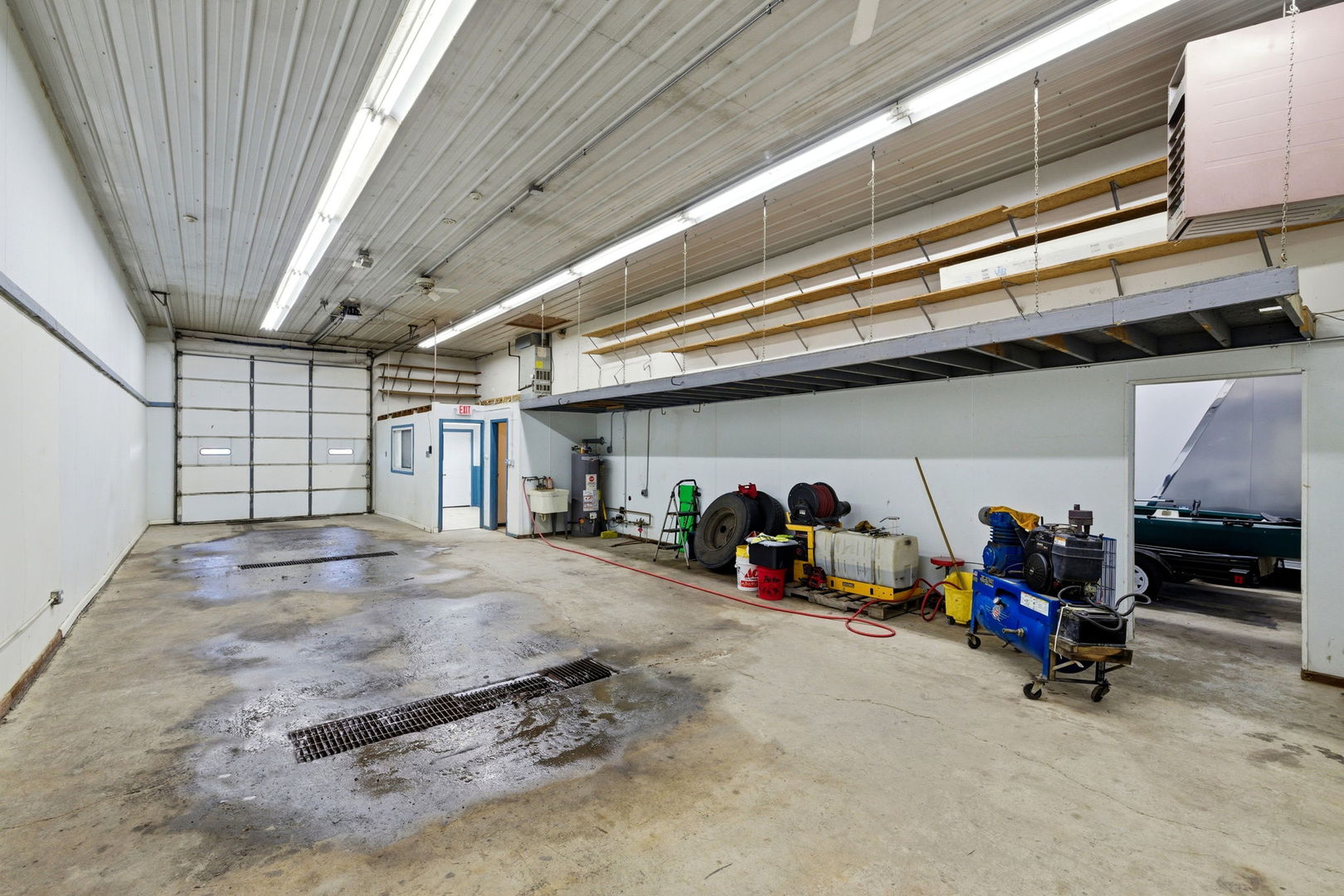 14427 S California Avenue, Posen, IL 60469