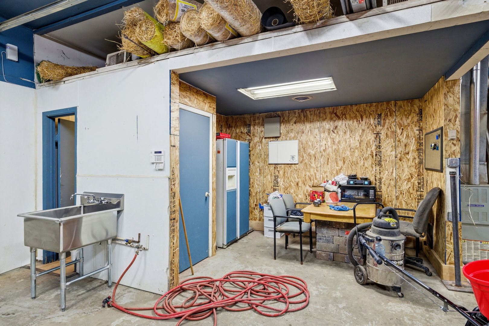 14427 S California Avenue, Posen, IL 60469