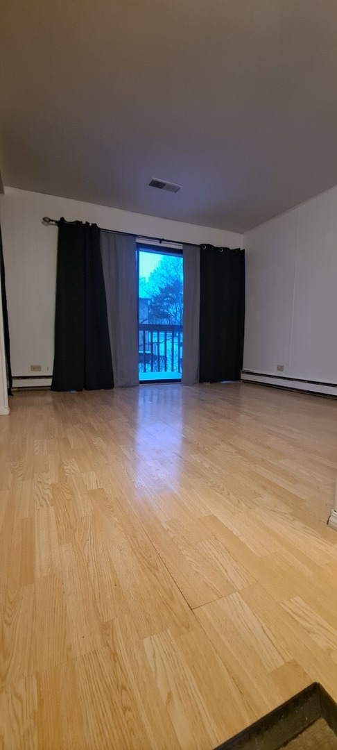 23 Jamaica Colony Common #5, Fox Lake, IL 60020