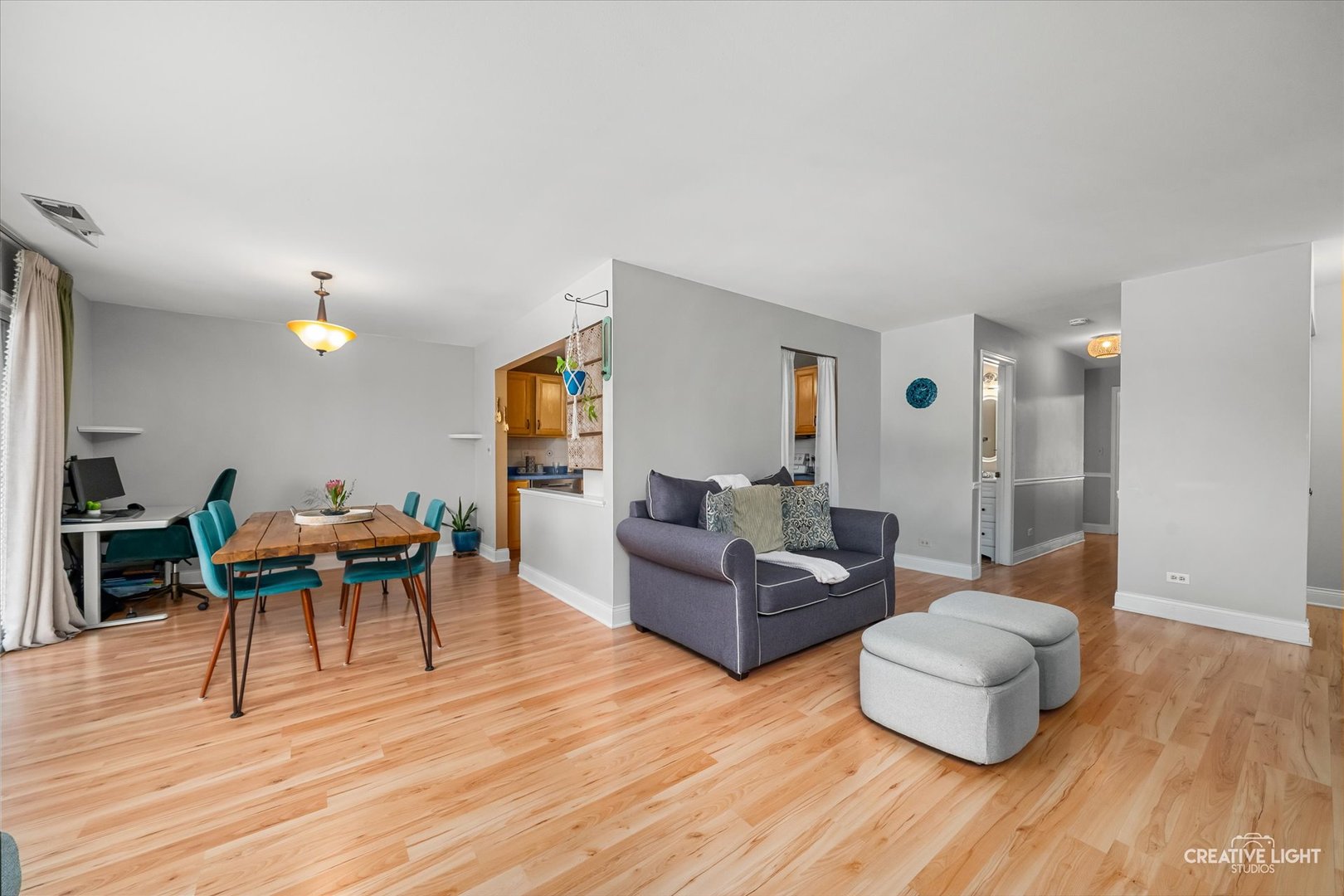 34 Glencoe Court #202-B, Naperville, IL 60565