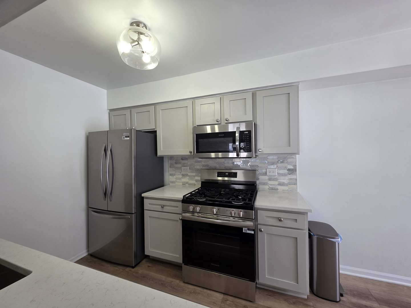 170 Half Moon Circle, Aurora, IL 60504