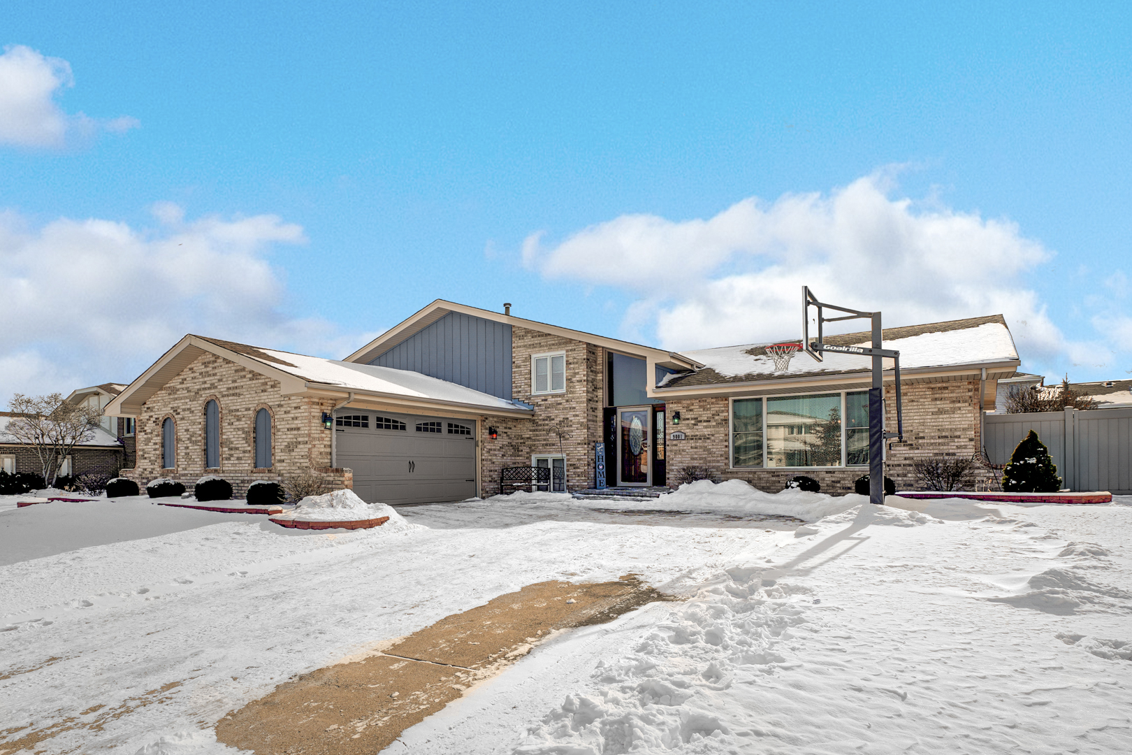 9001 POPLAR Street, Tinley Park, IL 60487