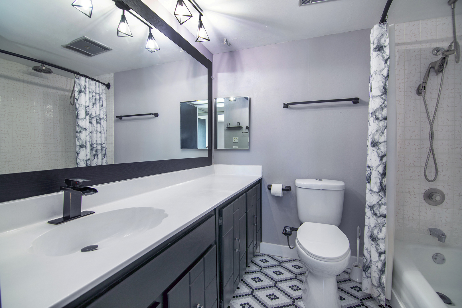 820 Elder Road #C-412, Homewood, IL 60430