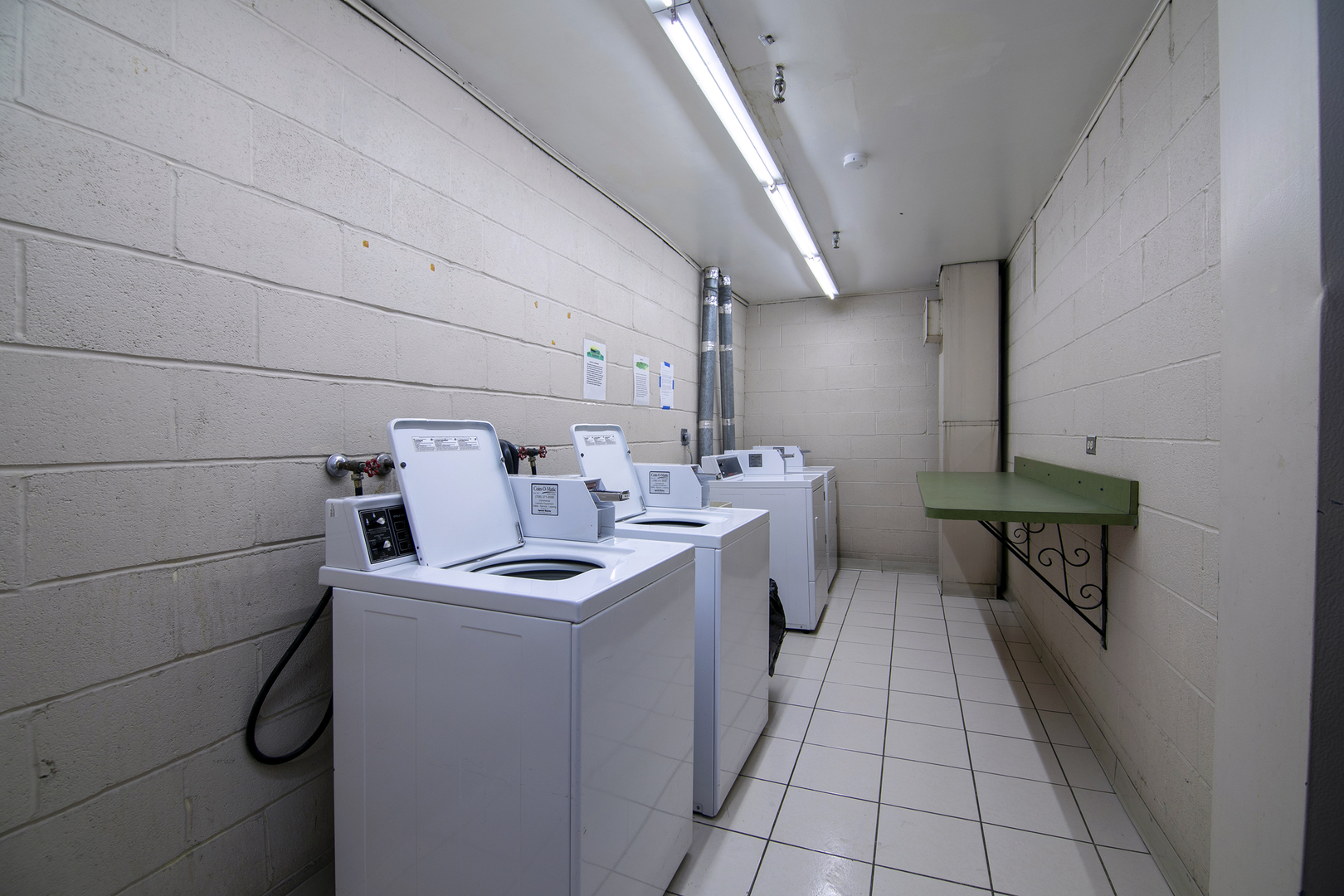 820 Elder Road #C-412, Homewood, IL 60430