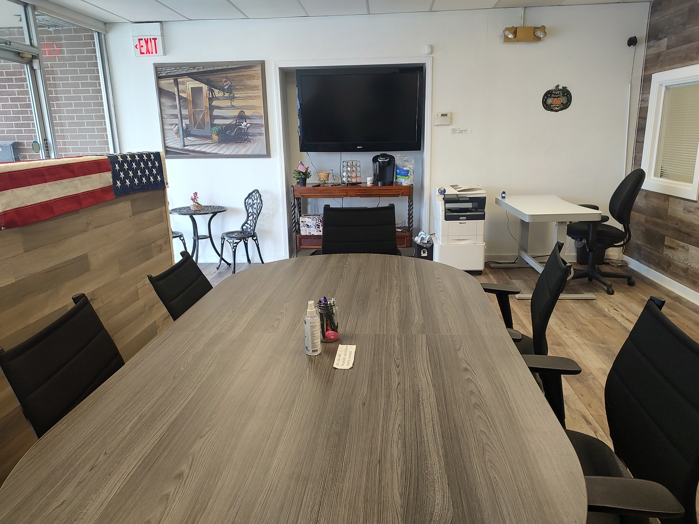 36 N Broadway Avenue, Aurora, IL 60505