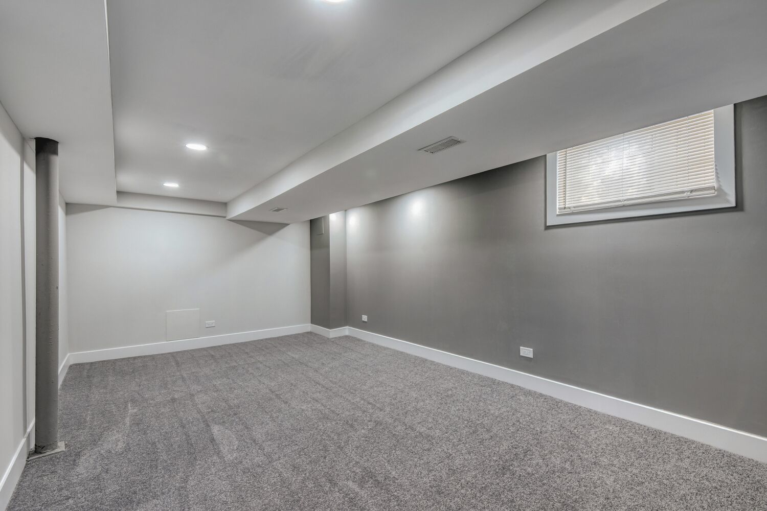 12643 S Harvard Avenue, Chicago, IL 60628