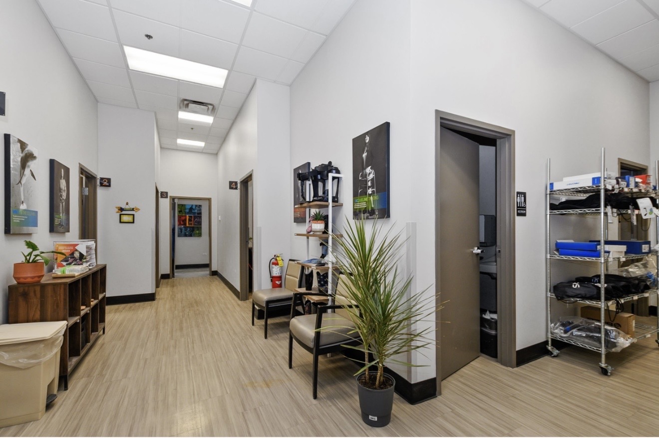 11346 S Cicero Avenue, Alsip, IL 60803