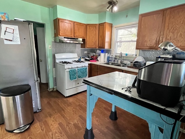 3651 W 64th Place, Chicago, IL 60629