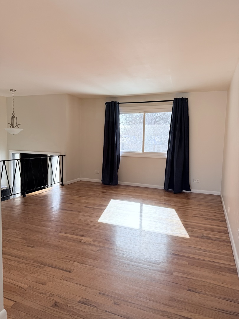 1432 Concord Lane, Schaumburg, IL 60193