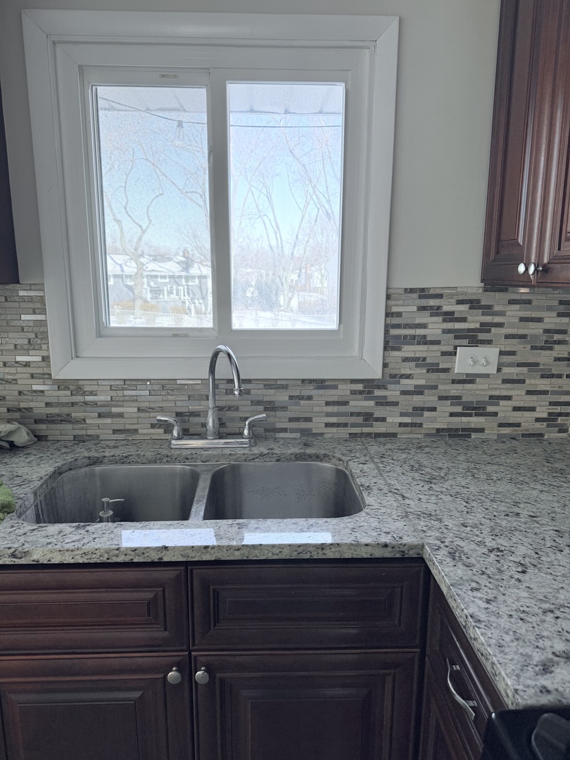 1432 Concord Lane, Schaumburg, IL 60193