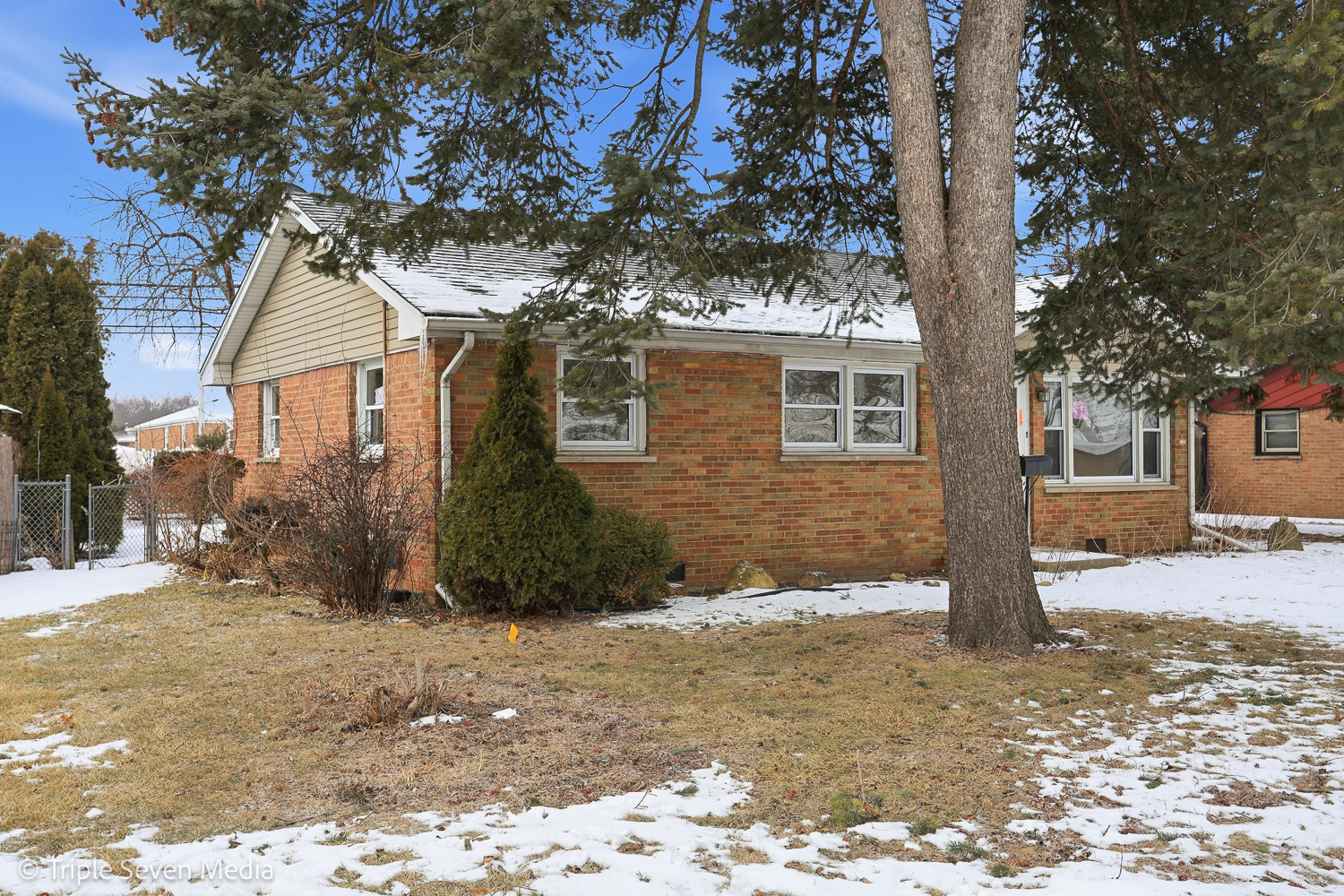 6135 Birmingham Street, Chicago Ridge, IL 60415