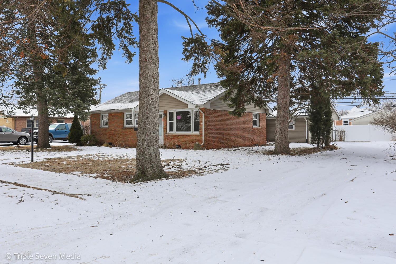 6135 Birmingham Street, Chicago Ridge, IL 60415