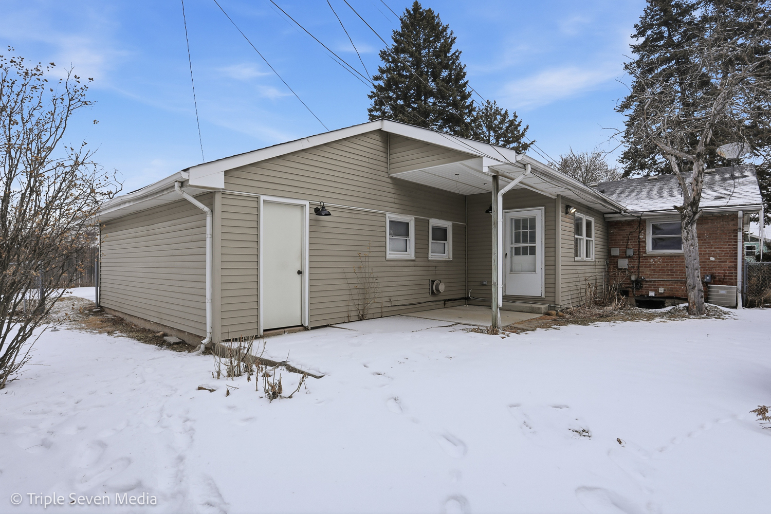 6135 Birmingham Street, Chicago Ridge, IL 60415