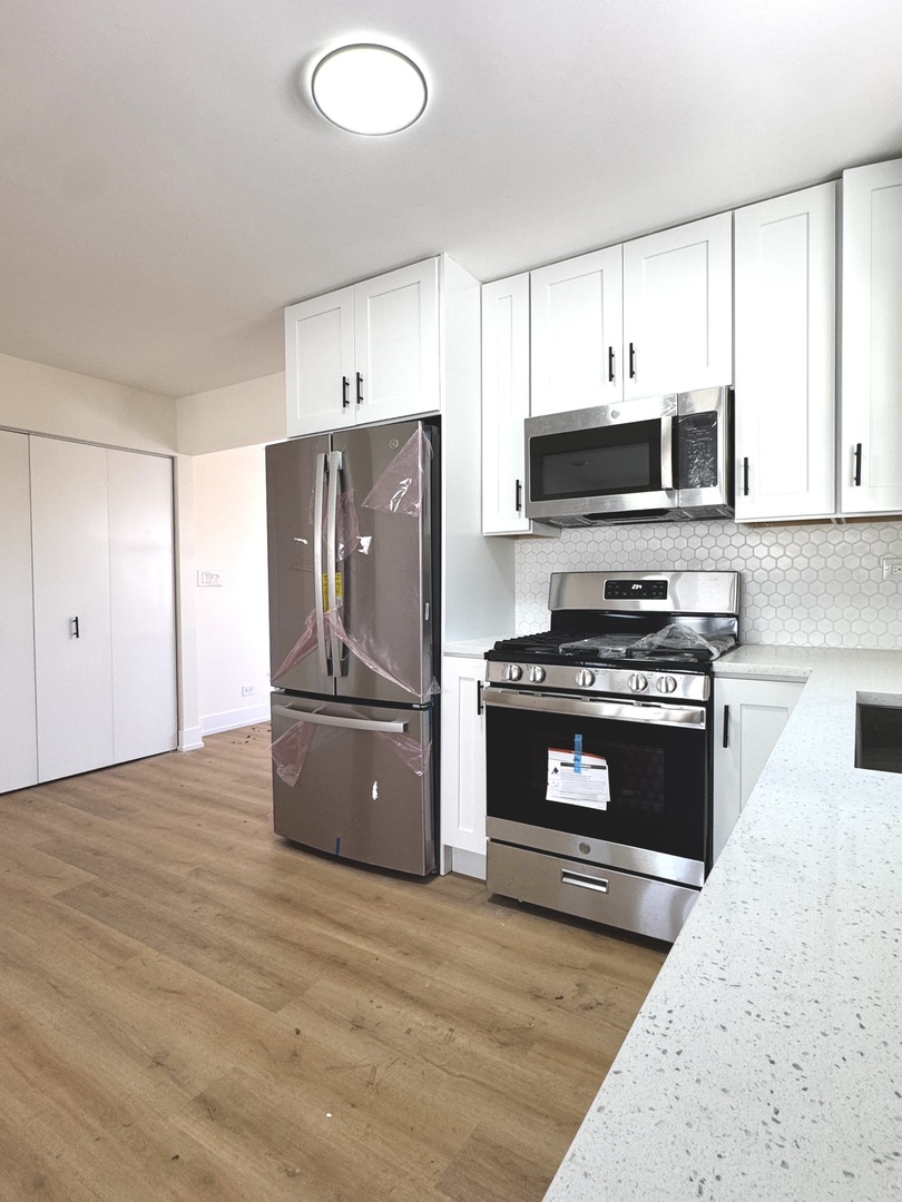 6135 Birmingham Street, Chicago Ridge, IL 60415