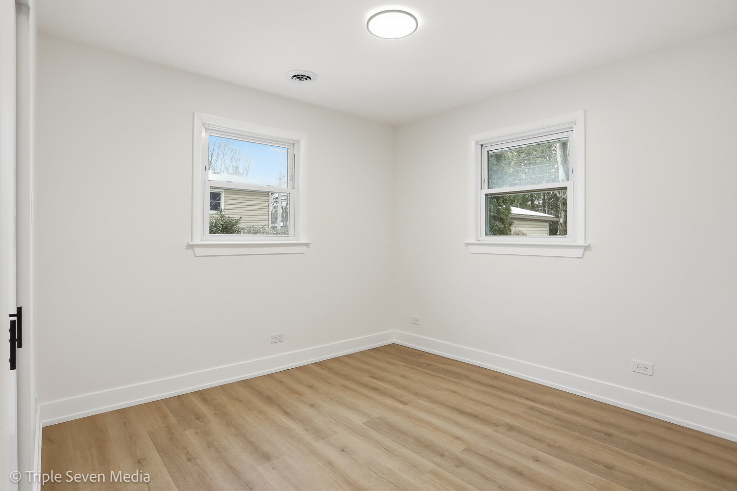 6135 Birmingham Street, Chicago Ridge, IL 60415