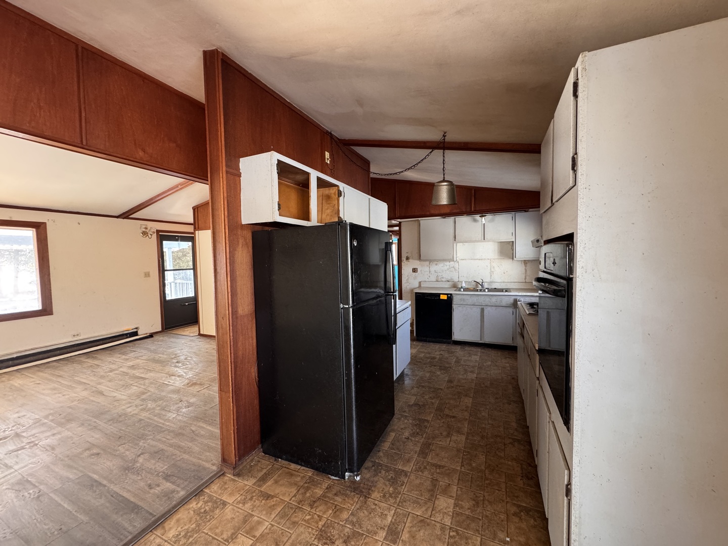 806 NE 3rd Street, Galva, IL 61434