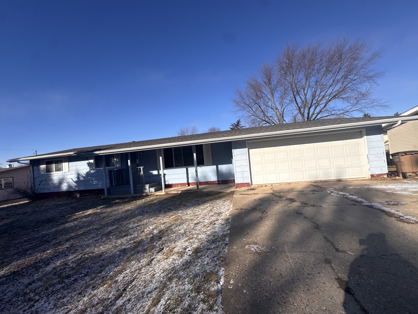 806 NE 3rd Street, Galva, IL 61434