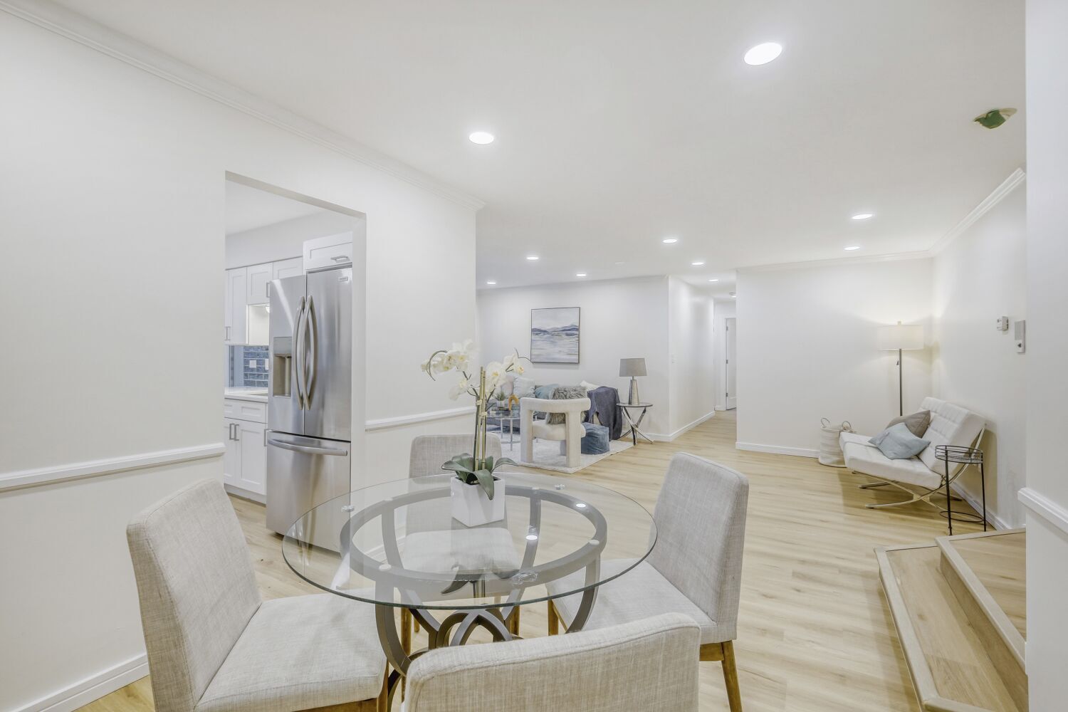 7285 Willow Way Lane #3B, Willowbrook, IL 60527