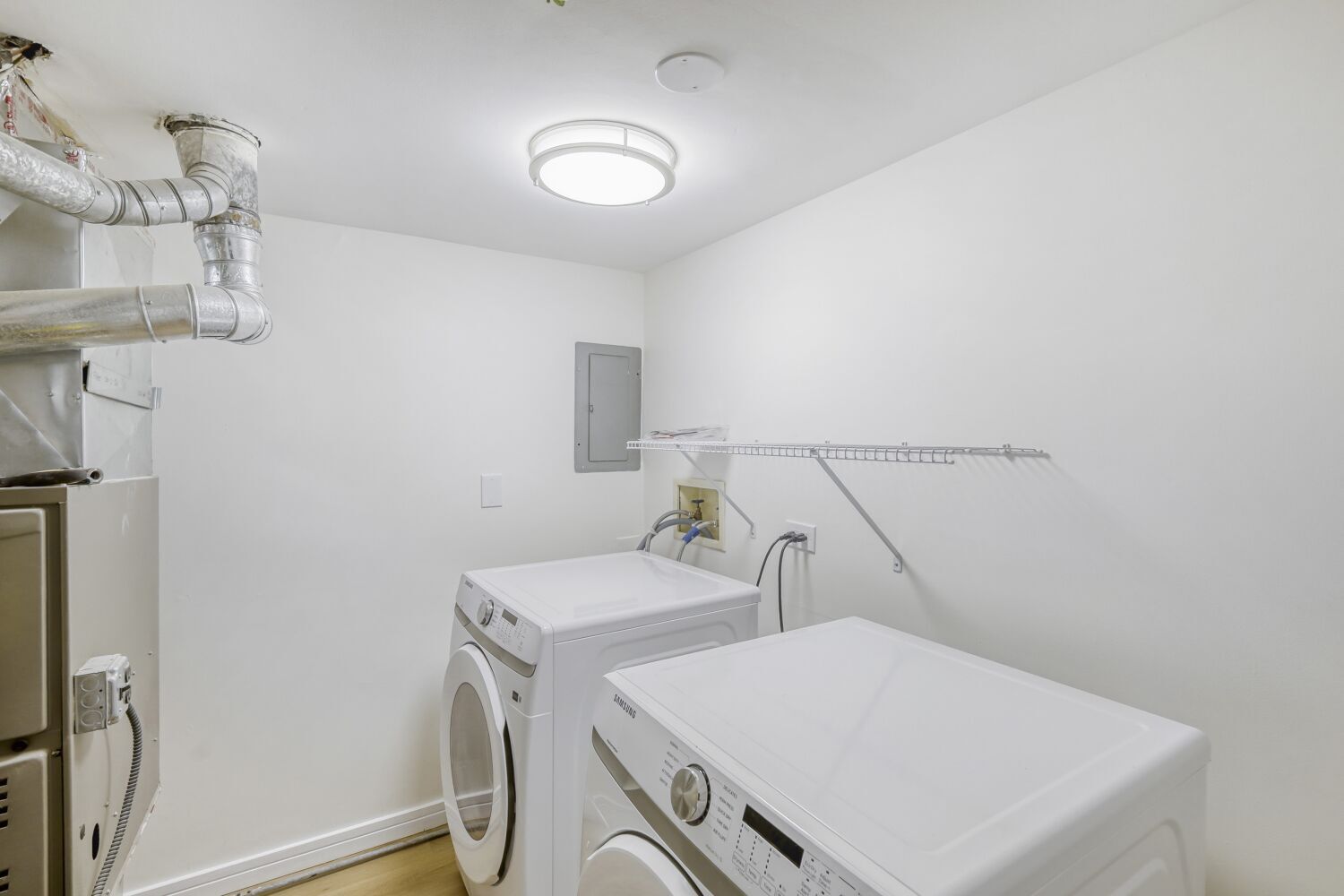 7285 Willow Way Lane #3B, Willowbrook, IL 60527